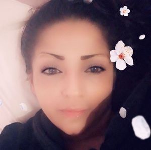 Meet your Posher, Antwanette